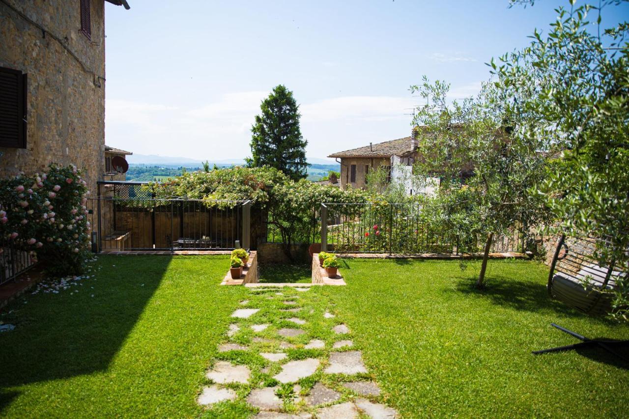 Apartmán The Tower'S Garden San Gimignano Exteriér fotografie